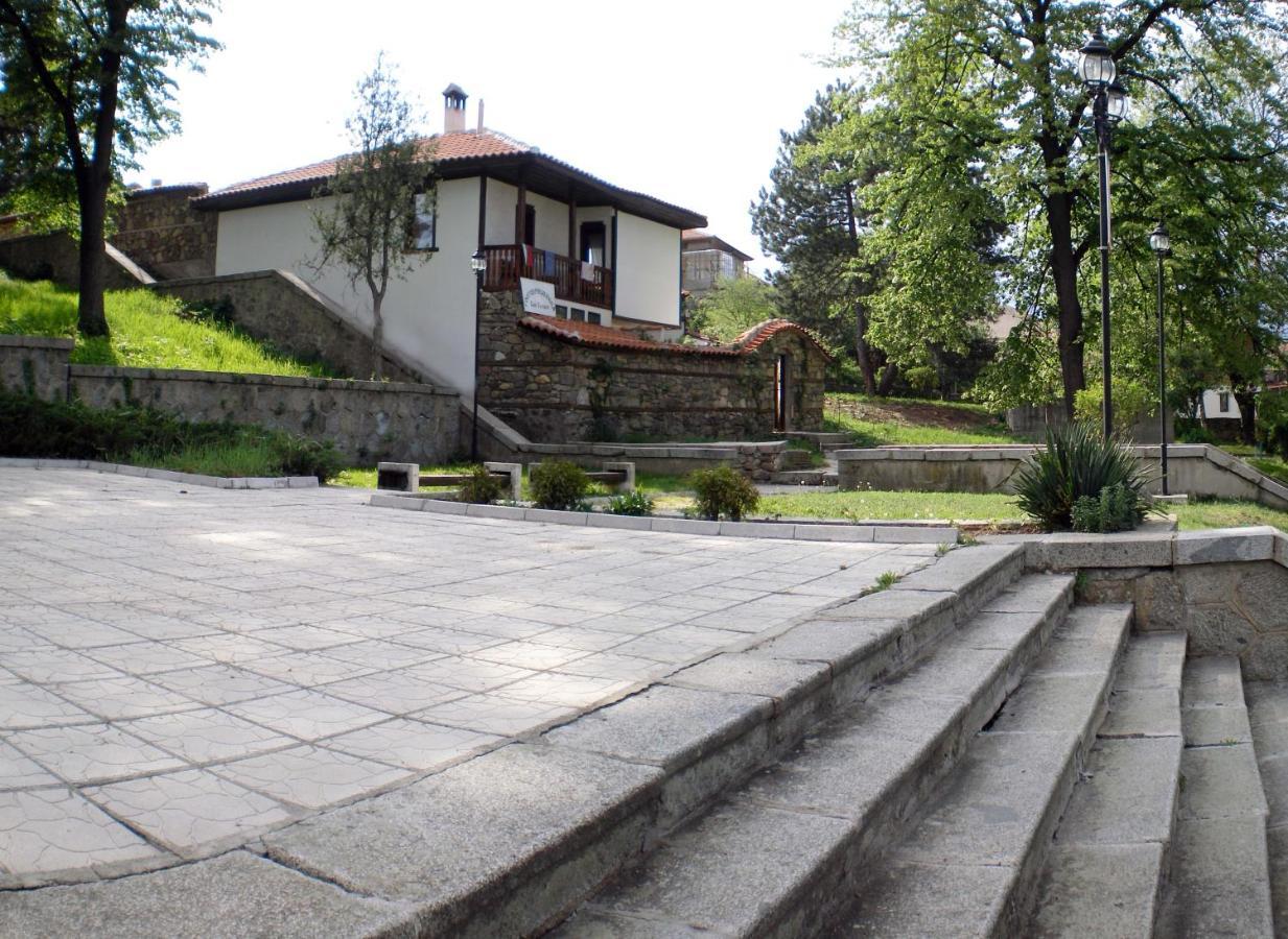 Гостоприемница Георги Kalofer Bagian luar foto